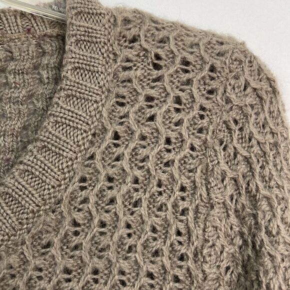 Peregrine pure New Wool sage/taupe Scoop Neck Sweater - Picture 7 of 14